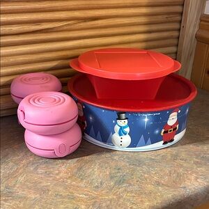 EUC Tupperware containers